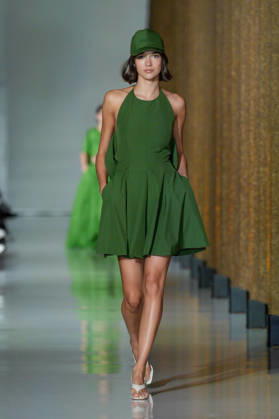 Lisbon Fashion Week in Lisboa, Portugal - 09 Oct 2026 A model walks the runway during Luis Carvalho fashion show at ModaLisboa Priority, Lisbon Fashion Week in Lisboa. Lisbon Portugal Copyright: xBrunoxdexCarvalhox xSOPAxImagesx brunodecarvalho_modalisboapriority-584