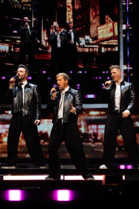 Westlife perform at The O2 , London as part of Westlife™s 25th Anniversary Tour on October 9, 2026. LONDON, ENGLAND - OCTOBER 9: Westlife perform at The O2, London as part of Westlife™s 25th Anniversary Tour on October 9, 2026., Credit:Pupat Chenaksara Avalon UK, London  Copyright: xPupatxChenaksarax xAvalonx 1141874210