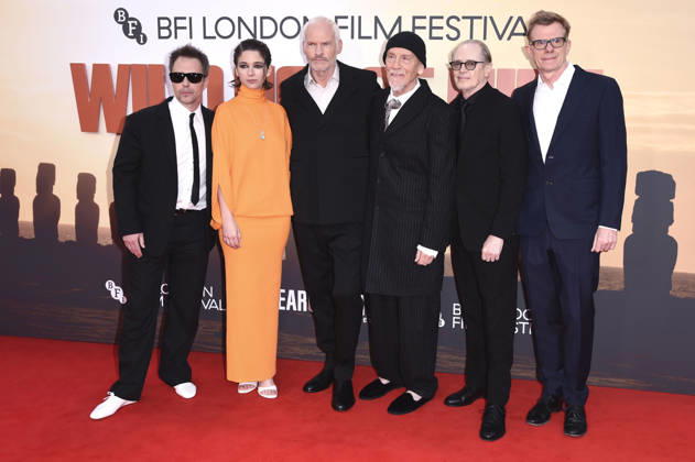 Sam Rockwell, Mariana Di Girolamo, Martin McDonagh, John Malkovich, Steve Buscemi und Graham Broadbent bei der Premiere des Kinofilms Wild Horse Nine auf dem 70. BFI London Film Festival 2026 in der Royal Festival Hall. London, 09.10.2026