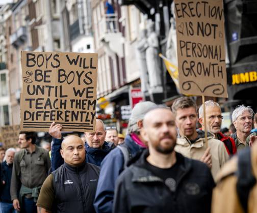AMSTERDAM - Participants in the Men s March are campaigning for safety for all women. During the demonstration, men are called upon to ensure a culture in which everyone is safe. SEM VAN DER WAL ANP netherlands out - belgium out  Copyright: xx x572004076x originalFilename: 572004076.jpg