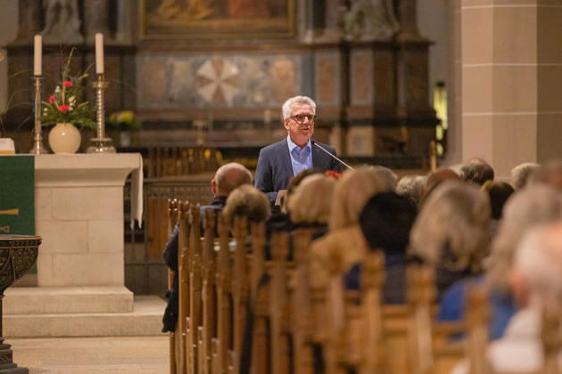 Der frühere Bundesinnen- und Verteidigungsminister Thomas de Maiziere (CDU) hält die 36. Bautzener Rede im Dom St. Petri. Bautzen, 09.10.2026. Unter dem Titel Was ist eigentlich los in Deutschland wer sind wir in Ost und West? spricht der 72-Jährige über die Entwicklung der Ost-West-Verhältnisse seit 1990 und die Erfahrungen aus mehr als drei Jahrzehnten deutscher Einheit. Die überparteiliche Vortragsreihe wird seit November 2022 von der Initiative Bautzen gemeinsam und dem Ökumenischen Domladen Bautzen e.V. organisiert. Sie dient als Forum für gesellschaftspolitischen Austausch. Copyright: xMatthiasxWehnertx