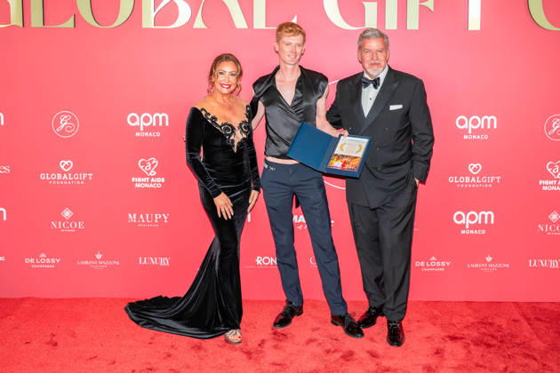 Photocall from the 2nd Global Gift Gala in Monaco: Maria Bravo and guests attend the 2nd Monaco Global Gift Gala Photocall at the Hotel de Paris on October 9, 2026, in Monaco, Monaco. Photo by Laurent Coust, Starface 460363, 2026 10 09, Monaco, Monaco  Copyright: xLaurentxCoustx xStarfacex STAR_460363_034