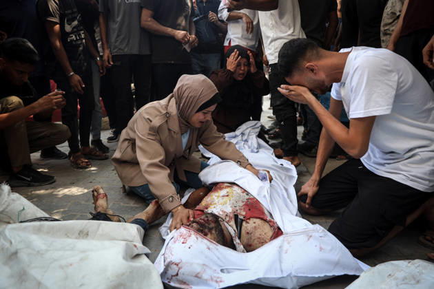 Israeli attacks continue on Gaza GAZA, PALESTINE - OCTOBER 10 : (EDITORS NOTE: Image depicts death) Palestinian deceased bodies who lost their lives after an Israeli airstrikes are brought to Al-Shifa Hospital in Gaza City, Palestine on October 10, 2026. Abdalhkem Abu Riash Anadolu Gaza City Gaza. Editorial use only. Please get in touch for any other usage.  Copyright: x2026xAnadoluxAbdalhkemxAbuxRiashx