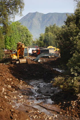 Santiago, October 10, 2026: Roadwork is underway following the flash flood that affected the Las Condes district. Dragomir Yankovic, Aton Chile, Santiago, Chile. Aton 1198291  Copyright: DRAGOMIRxYANKOVIC ATONxCHILE