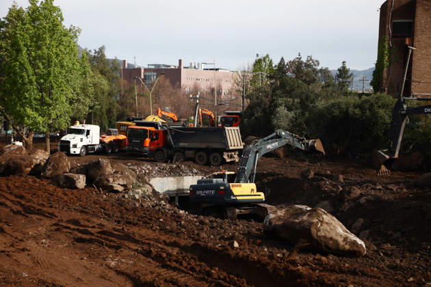 Santiago, October 10, 2026: Roadwork is underway following the flood that affected the Las Condes district. Dragomir Yankovic, Aton Chile, Santiago, Chile. Aton 1198295  Copyright: DRAGOMIRxYANKOVIC ATONxCHILE
