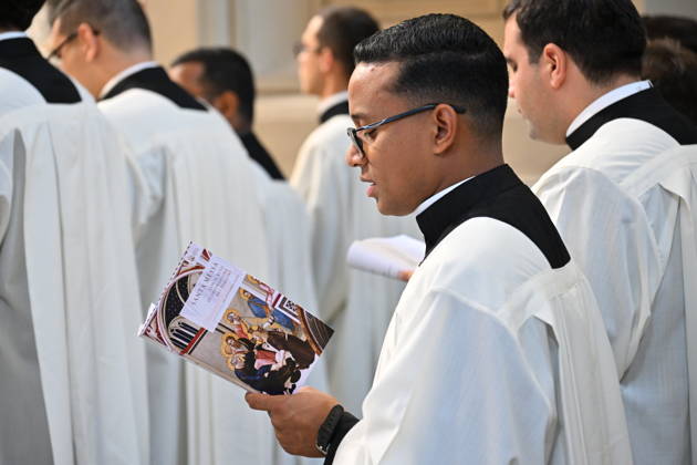 IPA89501584 - Italy, Rome, Vatican, October 10, 2026: Cardinal Baldo Reina celebrates a Mass for the ordination of deacons at St. John Lateran. Photograph by ALESSIA GIULIANI Catholic Press Photo  Copyright: xx xAlessiaxGiuliani Catholipressphox IPA89501584