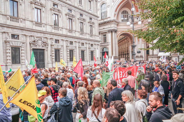 IPA89503014 - Milan, October 10, 2026 A protest organized by local No Data Centers committees to demand a halt to the construction and operation of new data centers in the province of Milan.  Copyright: xEmanuelexRobertoxDexCarlix xDecax IPA89503014