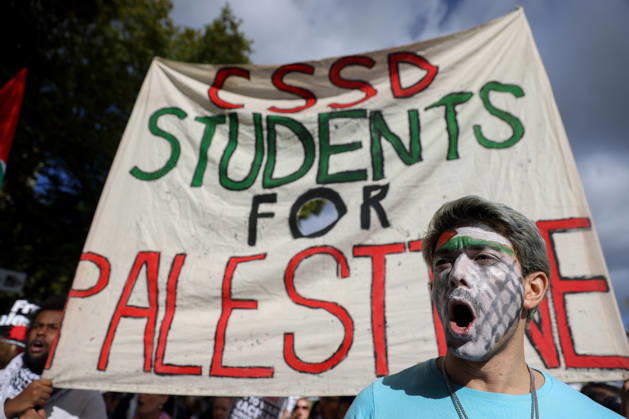 October 10, 2026, London, London, UK: London, UK. Thousands of pro-Palestine supporters take part in the National March for Palestine in central London, carrying placards and Palestinian flags and calling for Palestinian rights and an end to the conflict in Gaza, three days after the third anniversary of the 7 October attacks on Israel. London UK  - ZUMAl94_ 20261010_zaf_l94_039 Copyright: xDinendraxHariax