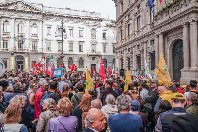 IPA89502933 - Milan, October 10, 2026 A protest organized by local No Data Centers committees to demand a halt to the construction and operation of new data centers in the province of Milan.  Copyright: xEmanuelexRobertoxDexCarlix xDecax IPA89502933