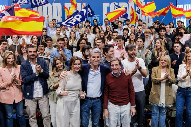 The PP is organizing a pre-campaign event at IFEMA. The mayor of Madrid, José Luis Martínez Almeida, the president of the Popular Party, Alberto Núnez Feijóo, and the president of the Community of Madrid, Isabel Díaz Ayuso, during a pre-campaign event for the Popular Party (PP) at IFEMA on October 10, 2026, in Madrid, Spain. The PP held its first pre-campaign event today for the general elections on November 29 (29N). Feijóo attended this event alongside the president of the Community of Madrid and the mayor of the capital. October 10, 2026. Carlos Lujá, Madrid, Madrid, Spain Copyright: xCarlosxLujanx 7835132