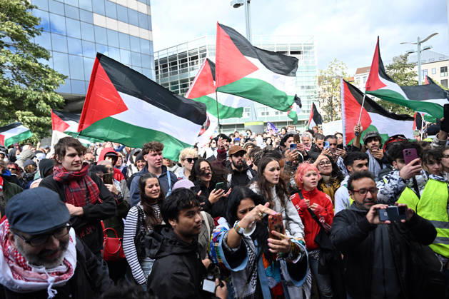 Demonstrators march in Brussels to commemorate Palestinians who lost their lives in Gaza BRUSSELS, BELGIUM - OCTOBER 10: Hundreds of demonstrators gather outside Brussels-Midi railway station before marching toward the Israeli Embassy to commemorate Palestinians who lost their lives in Gaza and call for political measures against Israel, in Brussels, Belgium, on October 10, 2026. Dursun Aydemir Anadolu Brussels Belgium. Editorial use only. Please get in touch for any other usage.  Copyright: x2026xAnadoluxDursunxAydemirx