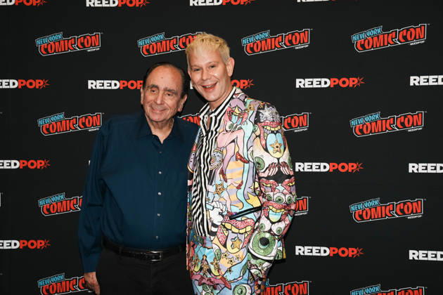 October 10, 2026, New York, New York, USA: Writer R.L. STINE and drag queen and actor JIMBO pose for a photo as Tubi presents R.L. Stine s Pumpkin 2 at the 2026 NY Comic Con at the Javits Center on October 10, 2026 in New York. New York USA - ZUMAb148 20261010_zap_b148_004 Copyright: xBryanxSmithx