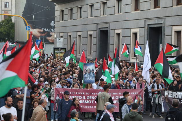 RECORD DATE NOT STATED IPA89508960 - Milan, National Day of Mobilization: The End of Genocide Is the End of Zionism, marking the third anniversary of the start of the conflict in Gaza  Copyright: xx xPoolxEmadecaxEnriquezx IPA89508960.jpeg