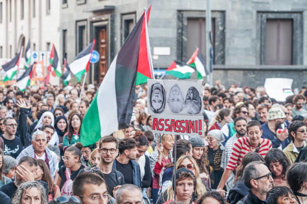 IPA89509188 - Milan, National Day of Mobilization: The End of Genocide Is the End of Zionism, marking the third anniversary of the start of the conflict in Gaza  Copyright: xEmanuelexRobertoxDexCarlix xPoolxEmadecaxEnriquezx IPA89509188
