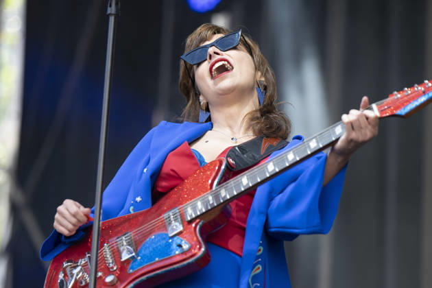October 10, 2026, Madrid, Spain: Singer Nat Simons performs during the Hispanidad Festival 2026 concert at the Plaza de Espana. Madrid Spain - ZUMAs197 20261010_aaa_s197_047 Copyright: xAtilanoxGarciax
