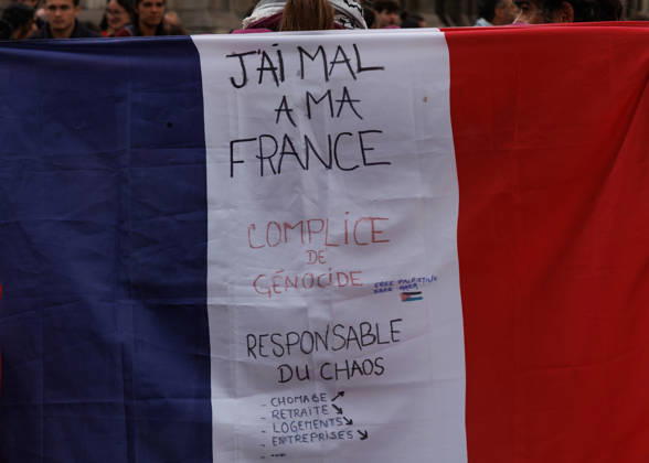 October 10, 2026: La France Insoumise has called for participation in the demonstration against the genocide in Gaza and in support of the Palestinian people. The demonstration will begin at 2 p.m. at Place de la Ro publique in Paris. - ZUMAs287 20261010_zip_s287_014 Copyright: xSadakxSouicix