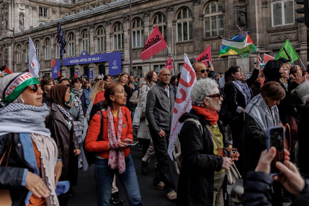 October 10, 2026: La France Insoumise has called for participation in the demonstration against the genocide in Gaza and in support of the Palestinian people. The demonstration will begin at 2 p.m. at Place de la Ro publique in Paris. - ZUMAs287 20261010_zip_s287_017 Copyright: xSadakxSouicix