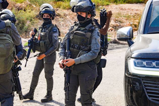 October 10, 2026, Ramallah: DEIR ABU MASHÃ¢â‚¬â ¢AL, PALESTINE Ã¢â‚¬ OCTOBER 10, 2026: Palestinian farmers came under attack by Israeli settlers and Israeli forces as they headed to harvest olives on their land in Deir Abu MashÃ¢â‚¬â ¢al, northwest of Ramallah. The event marked the villageÃ¢â‚¬â ¢s first olive harvest gathering of the new season. The Palestine Red Crescent Society reported that its teams treated nine people injured during the incident. The injuries included one caused by live ammunition to the thigh, two caused by rubber-coated metal bullets, and six resulting from physical assault. One of those struck by a rubber-coated metal bullet was photojournalist Issam Al-Rimawi. The incident occurred during the annual olive harve - ZUMAq101 20261010_zna_q101_055 Copyright: xSalmanxMohsenxAlkhatibx