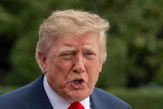 October 10, 2026, Washington, District Of Columbia, United States: President DONALD TRUMP speaks to members of the media on the South Lawn of the White House before departing for Clarksville, Tennessee, where he is scheduled to attend a campaign rally in support of Republican candidates ahead of the November midterm elections. Washington United States  - ZUMAk206 20261010_znp_k206_016 Copyright: xMattxKaminskyx