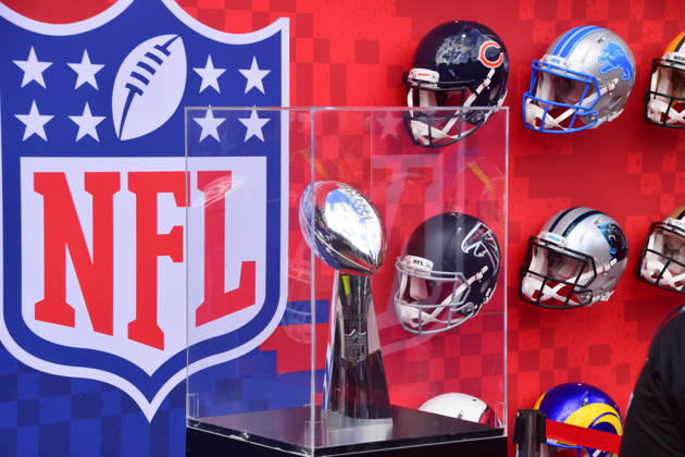October 10, 2026, London, England, United Kingdom: The Vince Lombardi Trophy at the NFL Experience in Trafalgar Square, a two-day fan event celebrating the 2026 NFL London Games. London United Kingdom - ZUMAv130 20261010_zip_v130_047 Copyright: xVukxValcicx