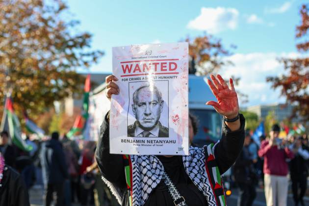 United4Palestine Rally in Berlin BERLIN, GERMANY, OCTOBER 10, 2026: Thousands of demonstrators take part in the United4Palestine rally under the slogan No Peace on Stolen Land in Berlin. Police estimated that around 3,500 people participated in the demonstration, which took place amid extensive security measures and a large police presence. Pro-Israeli counter-protests were also held nearby, with participants expressing opposing views on the Israeli-Palestinian conflict. Berlin Berlin Germany Copyright: x xMariaxCastrox xJNAxPressx