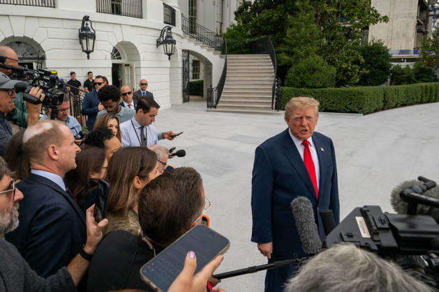 October 10, 2026, Washington, District Of Columbia, United States: President DONALD TRUMP speaks to members of the media on the South Lawn of the White House before departing for Clarksville, Tennessee, where he is scheduled to attend a campaign rally in support of Republican candidates ahead of the November midterm elections. Washington United States - ZUMAk206 20261010_znp_k206_009 Copyright: xMattxKaminskyx