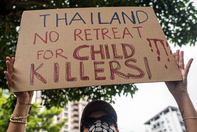 October 10, 2026, Bangkok, Thailand: BANGKOK, THAILAND Ã¢â‚¬ OCTOBER 10, 2026: Pro-Palestine protesters and activists gather outside the Israeli Embassy in Bangkok to demand a permanent ceasefire in Gaza and express solidarity with the Palestinian people. The demonstration highlights calls for an end to hostilities in Gaza and continued international attention to the humanitarian situation affecting Palestinians. Protesters gathered outside the diplomatic mission to voice their demands and show support for Palestinians amid the ongoing conflict. The demonstration forms part of international solidarity actions calling for a ceasefire and greater protection for civilians in Gaza. Bangkok Thailand  - ZUMAq101 20261010_zna_q101_159 Copyright: xPeeraponxBoonyakiatx