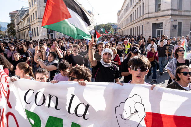 October 10, 2026, Turin, Piedmont, Italy: Thousands of people took part in the demonstration in support of Palestine, Ã¢â‚¬ËœThe end of genocide is the end of ZionismÃ¢â‚¬â ¢, held in Turin on 10 October 2026. Although the demonstration was authorized, tension arose at the start when police tried to prevent the protestors from entering in Castello Square, without success. The demonstration then proceeded without any incident. Turin Italy - ZUMAs377 20261010_znp_s377_021 Copyright: xPietroxStariccox