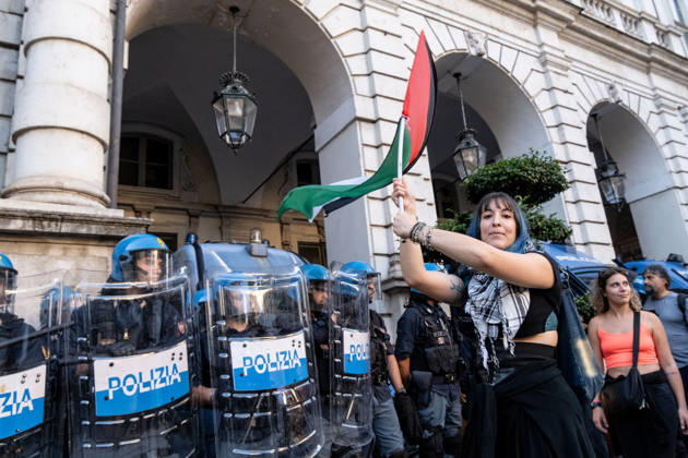 October 10, 2026, Turin, Piedmont, Italy: Thousands of people took part in the demonstration in support of Palestine, Ã¢â‚¬ËœThe end of genocide is the end of ZionismÃ¢â‚¬â ¢, held in Turin on 10 October 2026. Although the demonstration was authorized, tension arose at the start when police tried to prevent the protestors from entering in Castello Square, without success. The demonstration then proceeded without any incident. Turin Italy  - ZUMAs377 20261010_znp_s377_029 Copyright: xPietroxStariccox