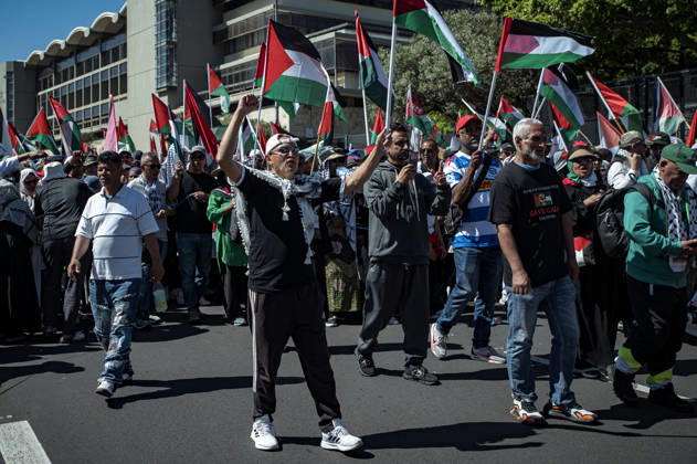 Pro-Palestine Global Mass March in Cape Town People attend the pro-Palestinian global mass march in Cape Town, South Africa, 10 October 2026. Thousands of people marched through central Cape Town as part of a coordinated Global Day of Action for Palestine. More than 200 organisations mobilised demonstrations across at least 60 countries and 250 locations, marking three years since the start of Israels military campaign in Gaza. Cape Town was the centre of the African leg, with 32 actions across 10 countries. Cape Town South Africa  Copyright: xMatrixxImagesx xLeighxGroenemeyex