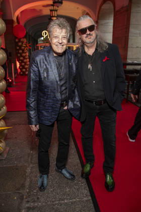 ABB HOPEGALA- Quaster und Hans Juergen Reznicek zu Gast auf dem roten Teppich bei der Hope Gala 2026 im Schauspielhaus Dresden am 10.10.2026 in Dresden Sachsen Deutschland