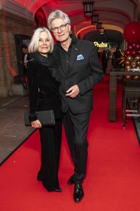 ABB HOPEGALA- Ulrike und Peter Escher Ehepaar zu Gast auf dem roten Teppich bei der Hope Gala 2026 im Schauspielhaus Dresden am 10.10.2026 in Dresden Sachsen Deutschland