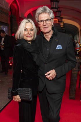 ABB HOPEGALA- Ulrike und Peter Escher Ehepaar zu Gast auf dem roten Teppich bei der Hope Gala 2026 im Schauspielhaus Dresden am 10.10.2026 in Dresden Sachsen Deutschland