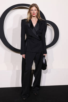 Opening Season Ballet Gala - Paris Constance Jablonski attends the Opening Season Ballet Gala at Opera Garnier in Paris, France on October 10, 2026. Photo by Jerome Domine ABACAPRESS.COM Paris France  Copyright: xDominexJerome ABACAx