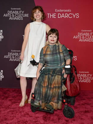 October 10, 2026, Santa Monica, California, USA: attends the inaugural Easterseals Disability Arts & Culture Awards DARCYS Awards red carpet. Santa Monica USA  - ZUMAb173 20261010_aap_b173_060 Copyright: xBillyxBennightx