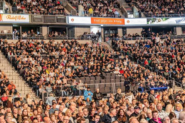 Matthias Reim in der Arena Oberhausen: 35 JAHRE VERDAMMT, ICH LIEBÂ DICH DIE Jubiläumstournee 2026 ** NUR FÜR REDAKTIONELLE ZWECKE ** EDITORIAL USE ONLY **<p>10.10.2026 Matthias Reim in der Arena Oberhausen: 35 JAHRE VERDAMMT, ICH LIEBÂ DICH DIE Jubiläumstournee 2026 Deutschland NRW Oberhausen Copyright: RainerxHoheisel