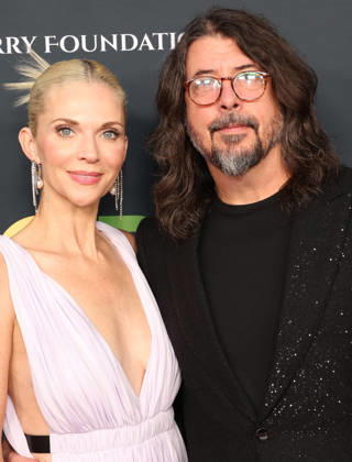 Soundstage Of Hope Gala - LA Jordyn Blum, Dave Grohl. At The Soundstage Of Hope Gala held at Chaplin Recording Studios in Los Angeles, CA. 01 October 2026 Photo Credit: ABACA PRESS-Fafou Los Angeles CA United States  Copyright: xFatixSadou ABACAPRESS.COMx