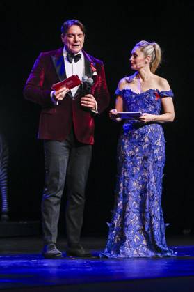 ABB HOPEGALA- Benjamin Bieneck und Ruth Moschner Moderatoren Duo bei der Hope Gala 2026 Party im Schauspielhaus Dresden am 10.10.2026 in Dresden Sachsen Deutschland