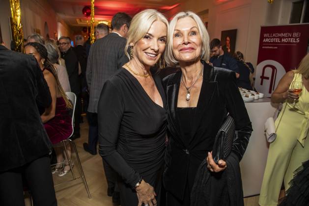 ABB HOPEGALA- Gesine Lippert und Ulrike Escher zu Gast bei der Hope Gala 2026 Party im Schauspielhaus Dresden am 10.10.2026 in Dresden Sachsen Deutschland