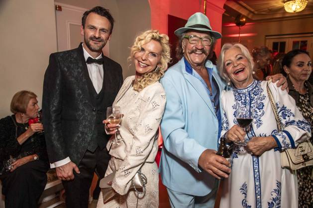 ABB HOPEGALA- David Boethig, Victoria Herrmann, Karl-Heinz Bellmann und Dorit Gaeble zu Gast bei der Hope Gala 2026 Party im Schauspielhaus Dresden am 10.10.2026 in Dresden Sachsen Deutschland