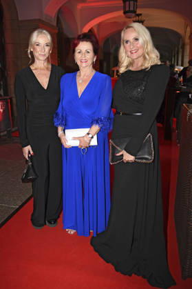 Gesine Lippert, Viola Klein und Anja Petzold bei der 18. Hope Gala 2026 im Schauspielhaus. Dresden,10.10.2026