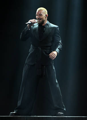 HOLLYWOOD FL - OCTOBER 10: Ricky Martin performs during the Ricky Martin Live 2026 Tour at Hard Rock Live at the Seminole Hard Rock Hotel & Casino on October 10, 2026 in Hollywood, Florida. Copyright: xmpi10x
