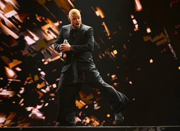 HOLLYWOOD FL - OCTOBER 10: Ricky Martin performs during the Ricky Martin Live 2026 Tour at Hard Rock Live at the Seminole Hard Rock Hotel & Casino on October 10, 2026 in Hollywood, Florida. Copyright: xmpi10x