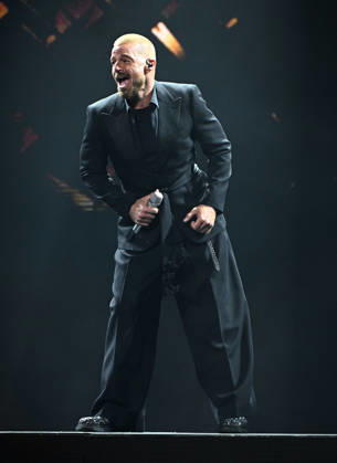 HOLLYWOOD FL - OCTOBER 10: Ricky Martin performs during the Ricky Martin Live 2026 Tour at Hard Rock Live at the Seminole Hard Rock Hotel & Casino on October 10, 2026 in Hollywood, Florida. Copyright: xmpi10x