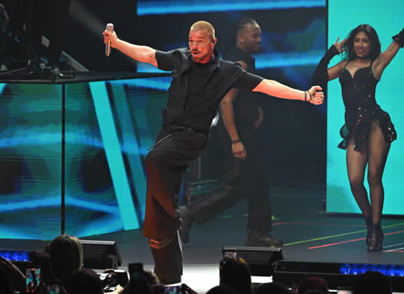 HOLLYWOOD FL - OCTOBER 10: Ricky Martin performs during the Ricky Martin Live 2026 Tour at Hard Rock Live at the Seminole Hard Rock Hotel & Casino on October 10, 2026 in Hollywood, Florida. Copyright: xmpi10x