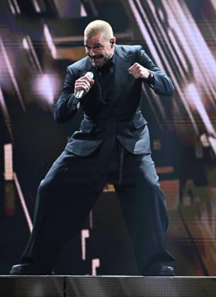 HOLLYWOOD FL - OCTOBER 10: Ricky Martin performs during the Ricky Martin Live 2026 Tour at Hard Rock Live at the Seminole Hard Rock Hotel & Casino on October 10, 2026 in Hollywood, Florida. Copyright: xmpi10x