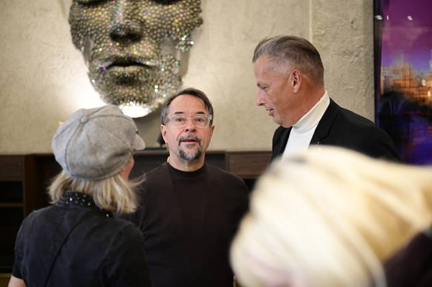 Jan Josef Liefers bei der Vernissage der Ausstellung Goldener Reigen von Jens-Christian Wittig im Kastenmeiers im Taschenbergpalais in Dresden. Dresden, 11.10.2026 Copyright: xMatthiasxWehnertx