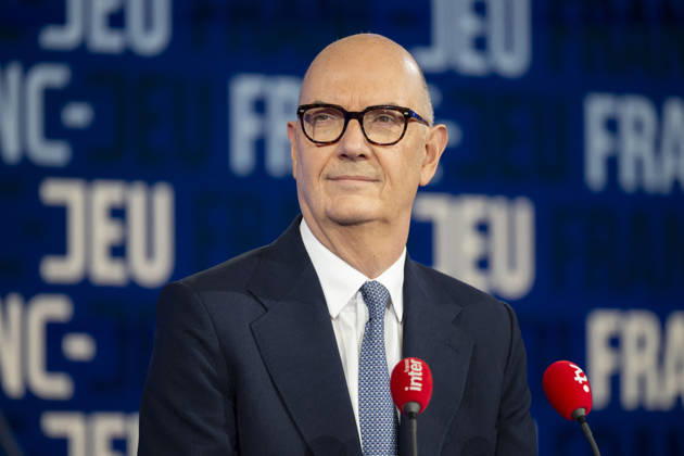 French Economy Minister Roland Lescure Franc Jeu - Paris French Economy Minister Roland Lescure during an interview at Franc Jeu on France 2 channel in Paris, France on October 11, 2026.Photo by Eliot Blondet ABACAPRESS.COM Paris France France  Copyright: xBlondetxEliot ABACAx