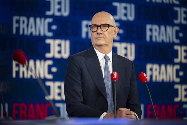 French Economy Minister Roland Lescure Franc Jeu - Paris French Economy Minister Roland Lescure during an interview at Franc Jeu on France 2 channel in Paris, France on October 11, 2026.Photo by Eliot Blondet ABACAPRESS.COM Paris France France  Copyright: xBlondetxEliot ABACAx