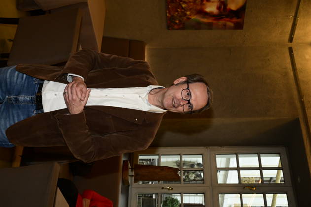 Frank Stehr bei der Vernissage der Ausstellung Goldener Reigen von Jens-Christian Wittig im Kastenmeiers im Taschenbergpalais in Dresden. Dresden, 11.10.2026 Copyright: xMatthiasxWehnertx